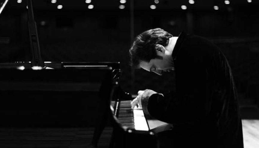 ENKA’da ilk sahne Fazıl Sayın