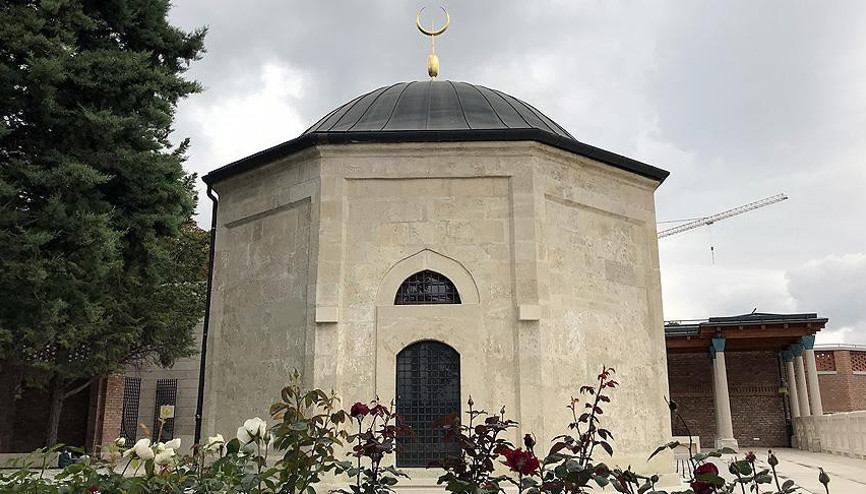 Cumhurbaşkanı Erdoğan Macaristanda Gül Baba Türbesini açacak