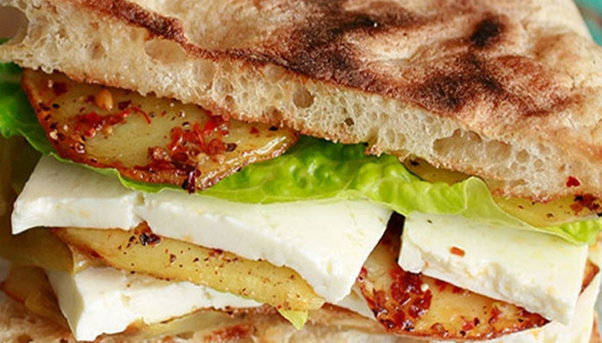 Okula başlayan minikler için sağlıklı beslenme çantası önerileri...