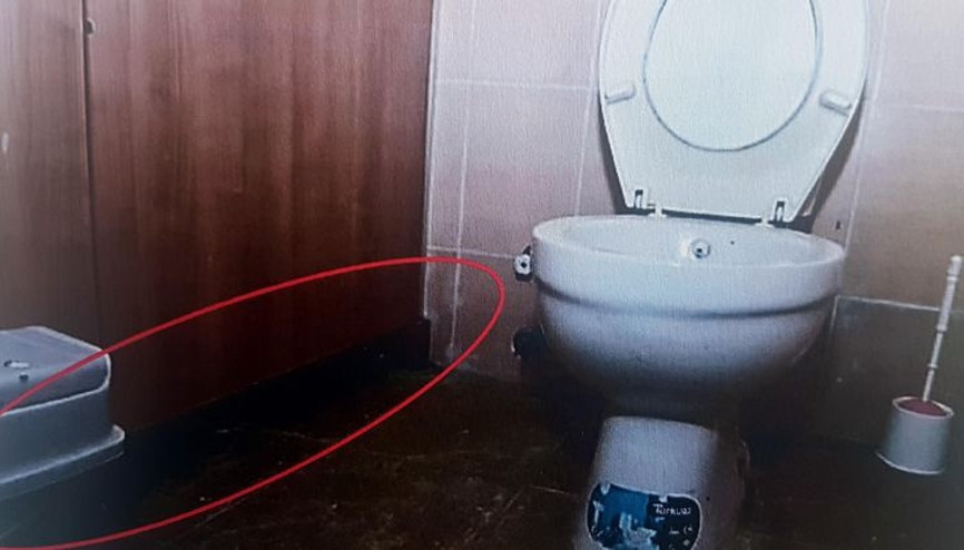Karargahta inanılmaz olay Kadın personeli görüntülerken yakalandı