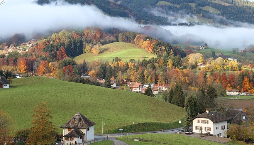İsviçre’nin en güzel manzaralarını tren ile keşfetmek İsviçre’nin en güzel manzaralarını tren ile keşfetmek