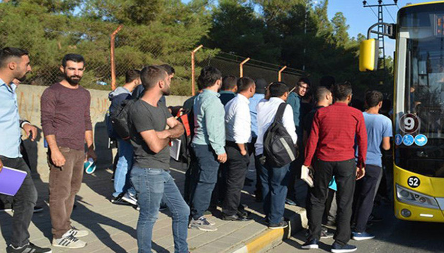Üniversite öğrencilerinin ulaşım sorunu devam ediyor