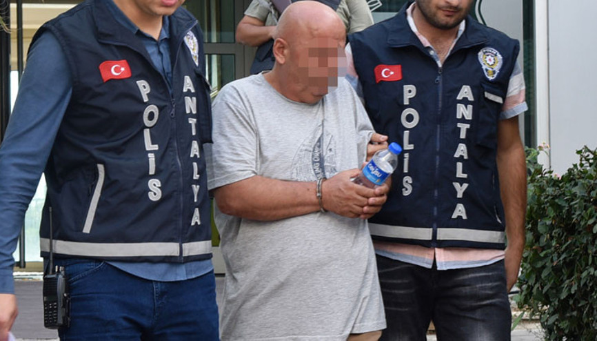 Sahte doktor operasyonla yakalandı