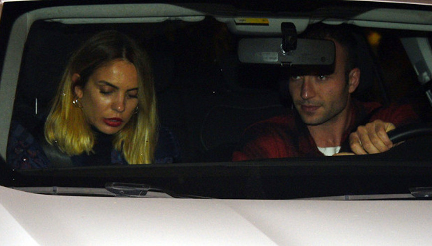 Aşk soruları kaçırdı