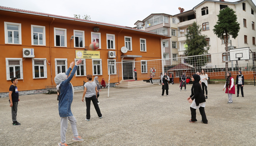 ‘Sakin Şehir’in ‘sessiz’ okulları