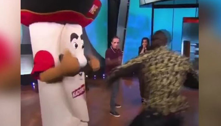 Dünya ağır siklet boks şampiyonu Deontay Wilder’dan canlı yayında skandal hareket