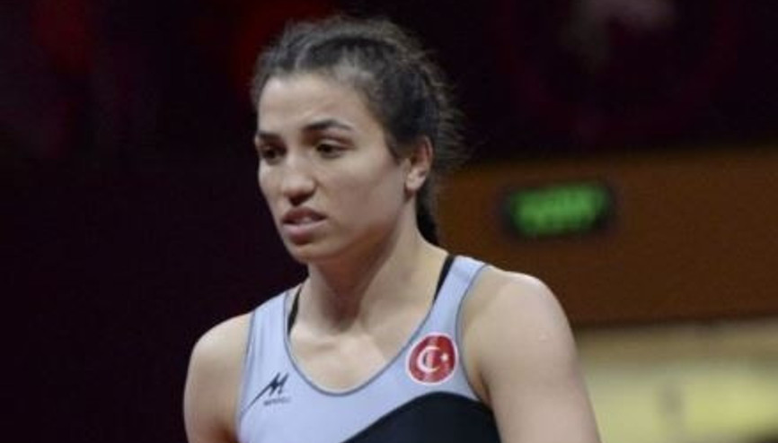 Dünya Güreş Şampiyonasına 2 sporcumuz veda etti