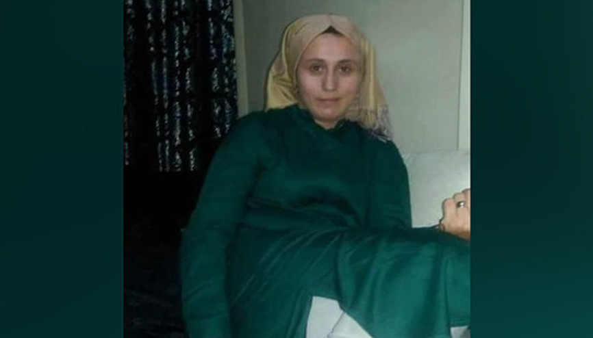 Tartıştığı üvey annesini boğazını keserek öldürdü