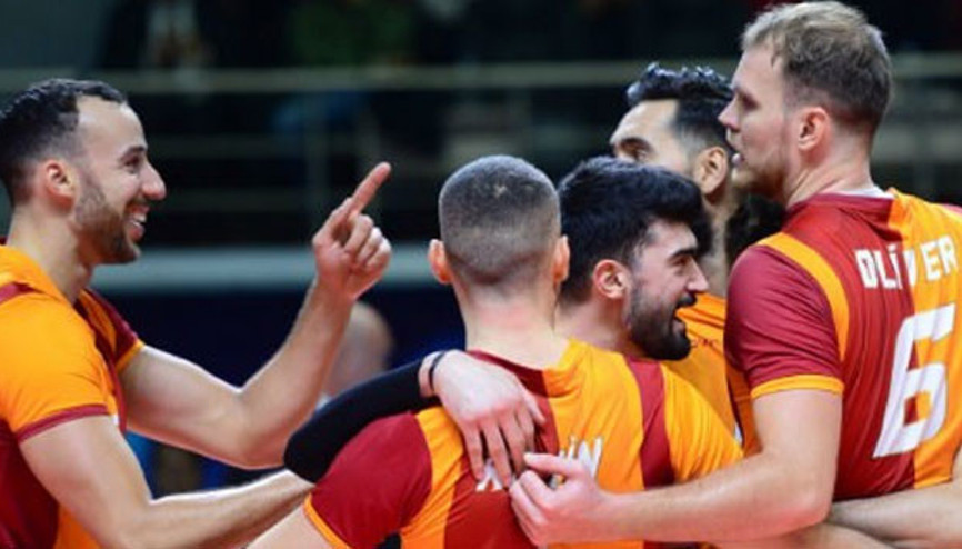 Galatasaray evinde Halkbankı yendi
