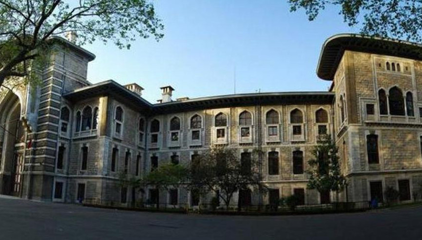 Öğrencilere ‘İzmir Marşı’ tokadı