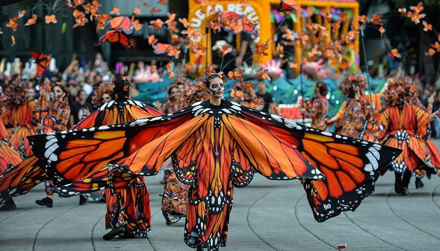 Ölüler Günü hazırlıkları sürüyor