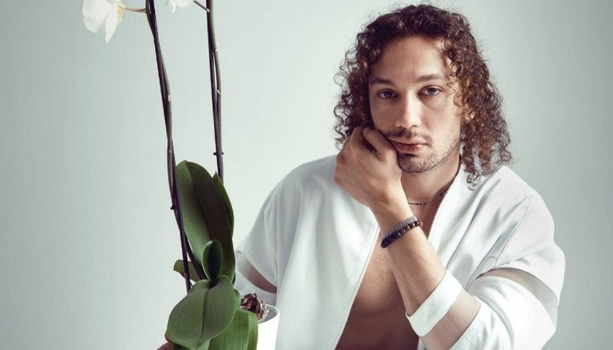 Efecan Şenolsun kimdir