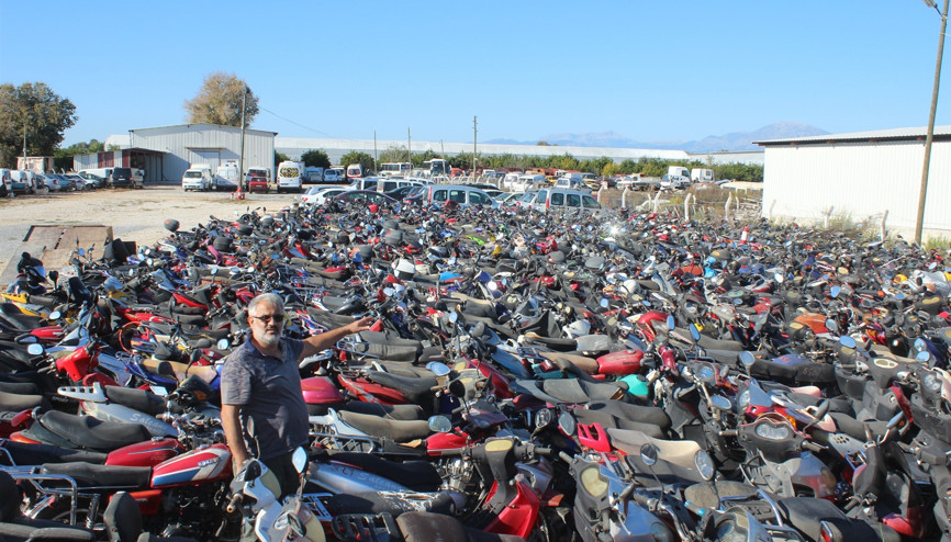 10 binden fazlası burada bekletiliyor Kaderlerine terk edildi