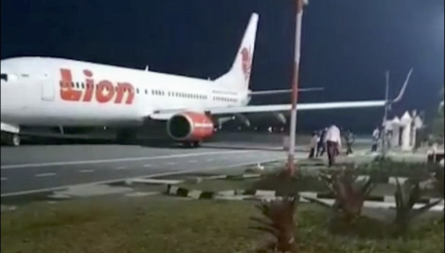 Endonezyada uçağı düşen Lion Airin bir başka uçağı yine kaza yaptı