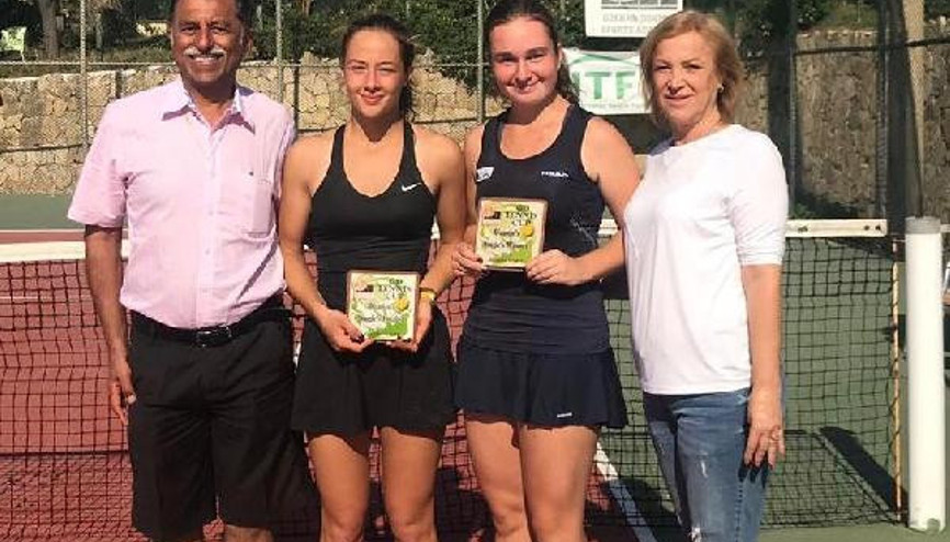 Zeynep Sönmezden ITF Turnuvasında ikincilik Zeynep Sönmezden ITF Turnuvasında ikincilik