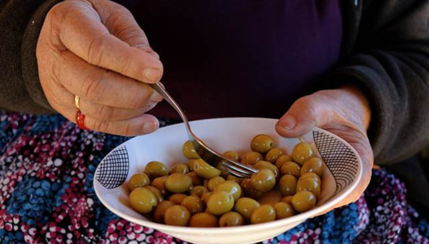Hatayın benzersiz lezzeti küllü yeşil zeytin