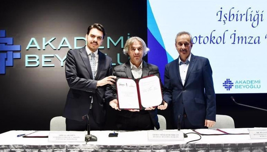 Akademi Beyoğlu 1600 öğrenciyle açıldı