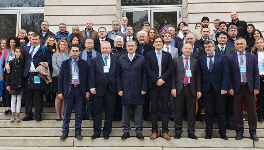 Tarihin en büyük  akademisyen buluşması
