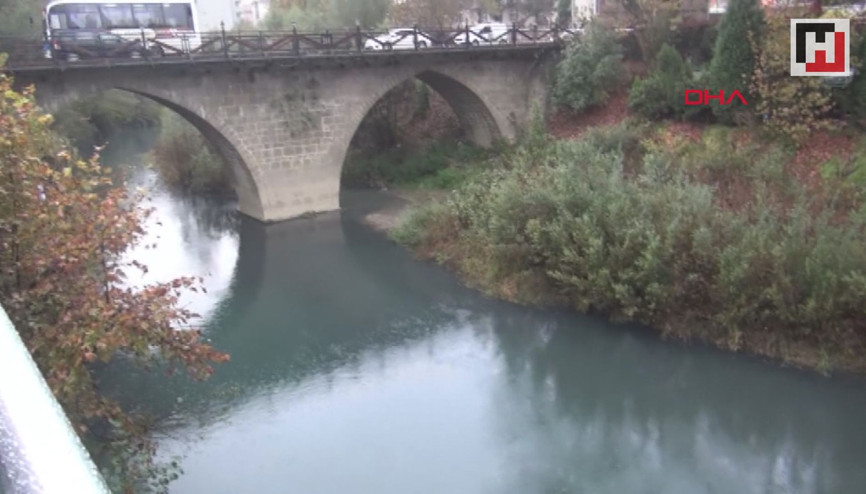 Bartın ırmağı siyah akıyor