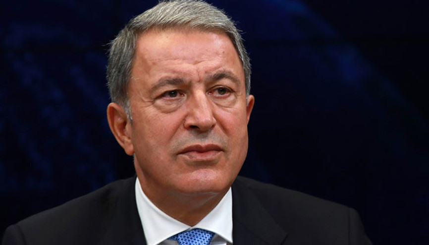 Son dakika: Bakan Akardan ABD askerlerinin skandal fotoğrafı hakkında açıklama