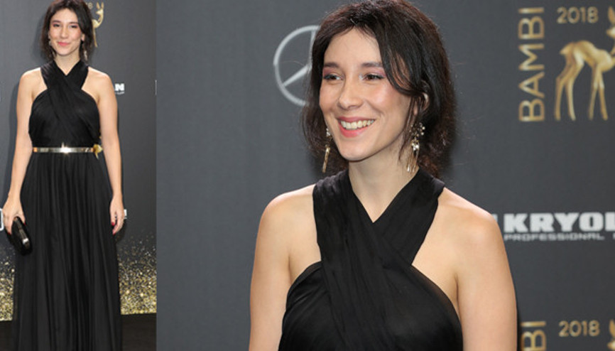 Sibel ortaya çıktı