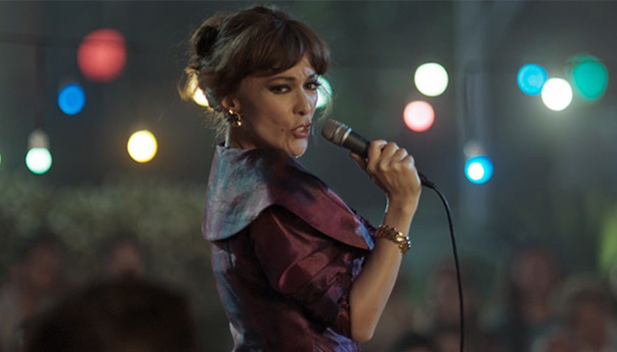 Zerrin Tekindor’un Sesinden “Damarımda Kanımsın” Zerrin Tekindor’un Sesinden “Damarımda Kanımsın”