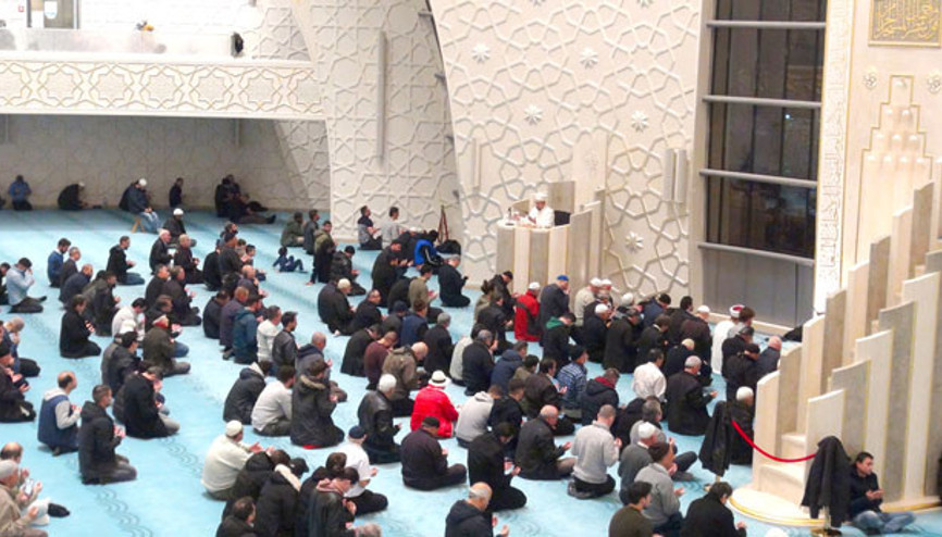 Mevlit Kandili Almanya’da da kutlandı