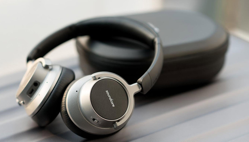 Efsane Cuma kampanyasına o da katıldı