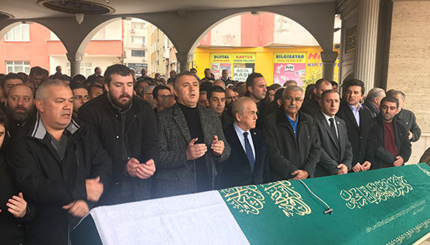 Beşiktaşlılar Gökhan Keskinin babasının cenazesinde buluştu