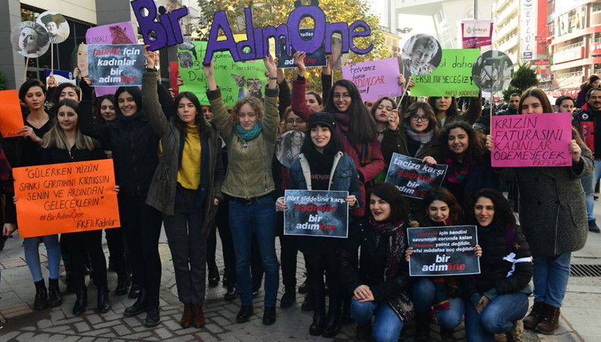 Kadına şiddete karşı toplandılar