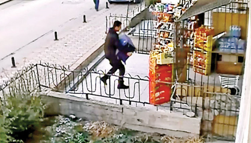 Suikastçının ‘cihat’ bavulu Suikastçının ‘cihat’ bavulu