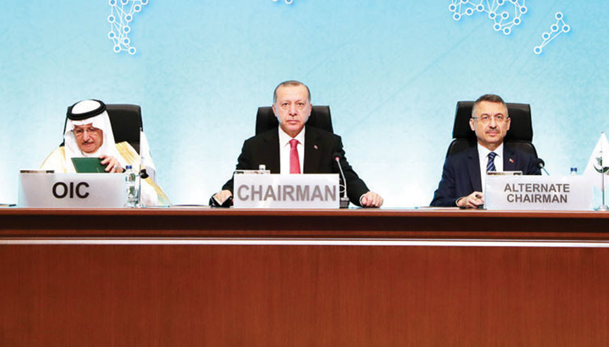 Kutuptaki balinalar kadar açlıktan ölen çocukları düşünmüyorlar