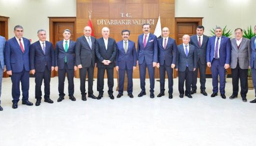 TOBB Başkanı Hisarcıklıoğlu, Vali Güzeloğlunu ziyaret etti