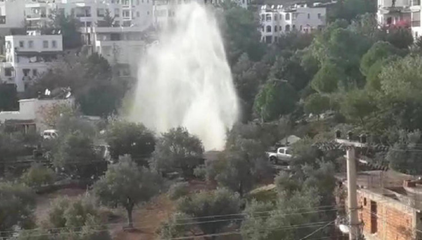 Bodrumda su hattı patladı