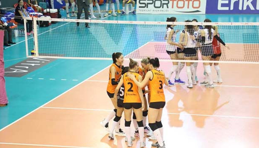 Eczacıbaşı VitrA ve VakıfBank FIVB Dünya Şampiyonasında