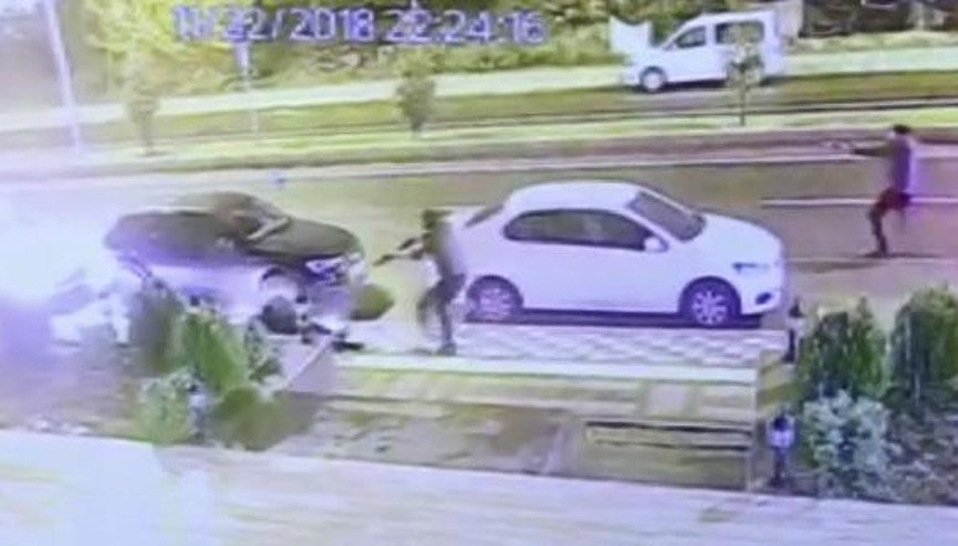 Diyarbakırda 1 kişinin öldüğü silahlı kavganın görüntüleri ortaya çıktı