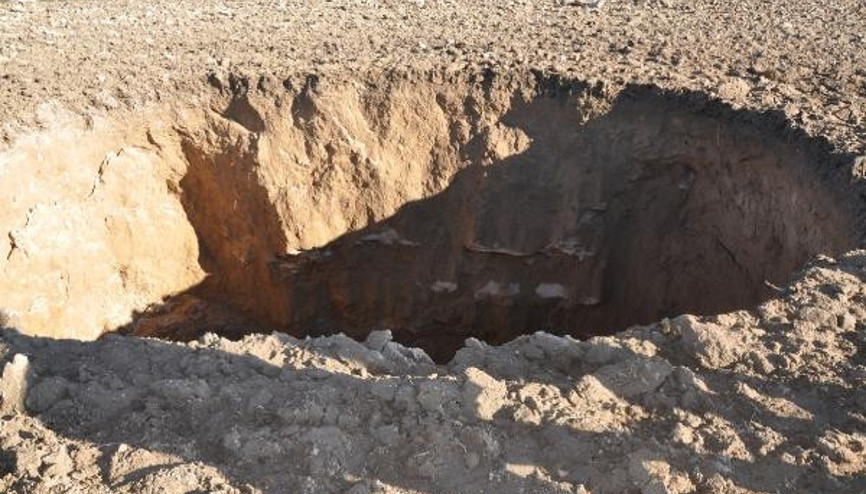 Karapınardan sonra Emirgazide obruk oluştu