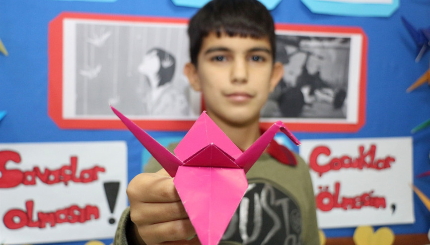 ‘Çocuklar ölmesin’ diye Japonya’ya kağıttan 1.000 turna gönderecekler