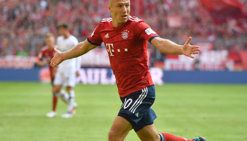 Arjen Robben bombası
