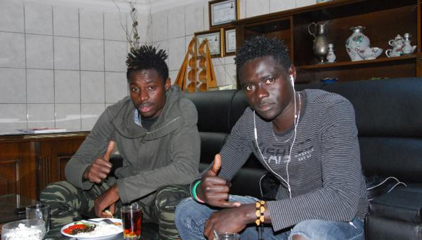 Ndiayenin Türkiyeye getirdiği 2 Senegalli Diyarbakırsporda