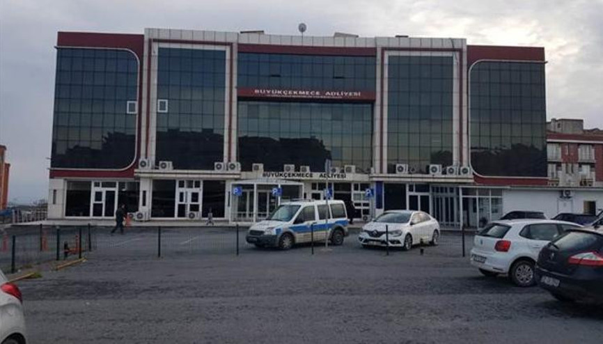 Büyükçekmece Adliyesi boşaltıldı