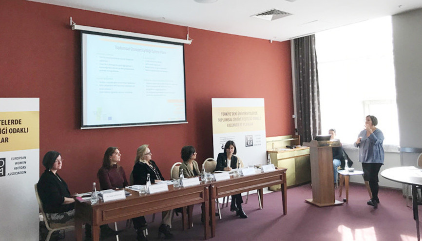 Akademide ‘kadının adı’ daha çok duyulsun diye çalışılıyor