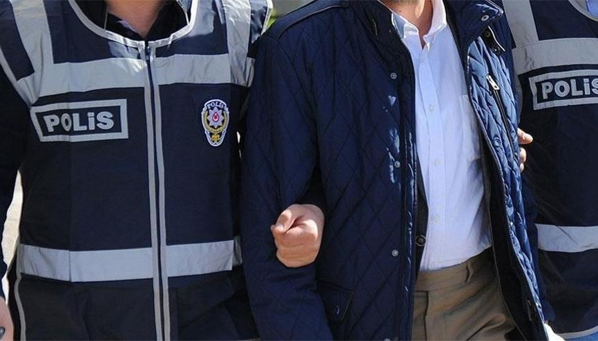 İkiz plakada FETÖ firarisi çıktı