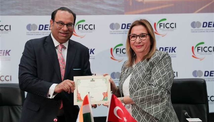 Türkiyenin Hindistan ile ticaret hacmi 8 milyar dolara ulaştı Türkiyenin Hindistan ile ticaret hacmi 8 milyar dolara ulaştı