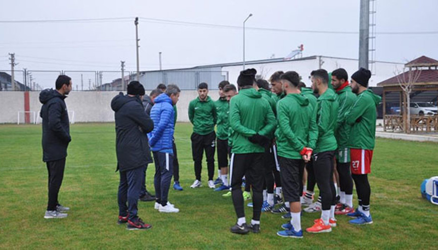 Nazilli Belediyespor 2 Ocaka kadar izin yapacak