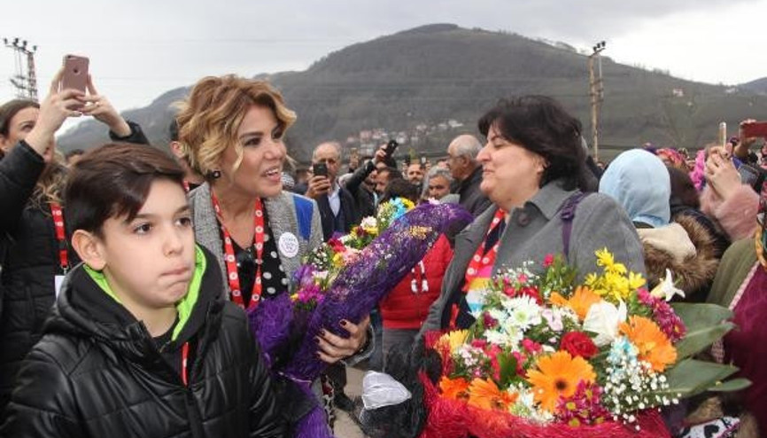 Gülben Ergen, Orduda anaokulu açtı