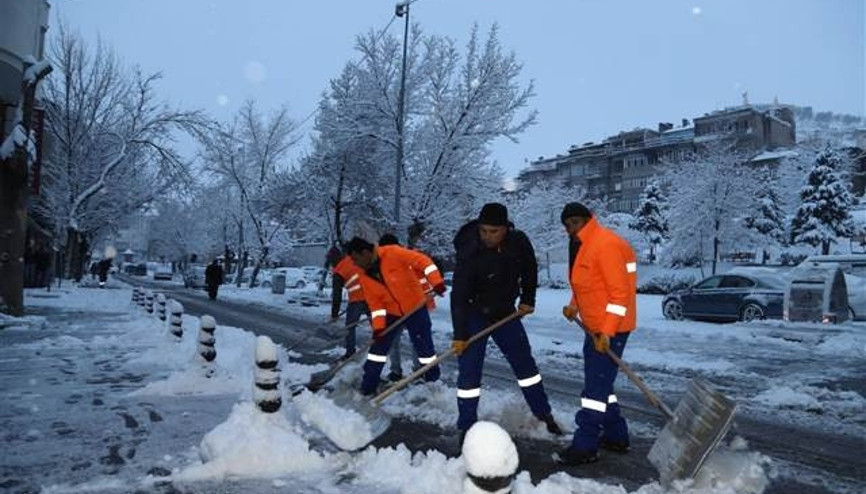 Nevşehirde eğitime kar engeli