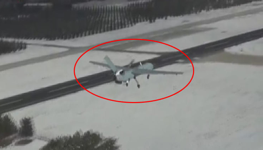 Savunma Sanayi Başkanı Demirden yerli İHA ANKA paylaşımı