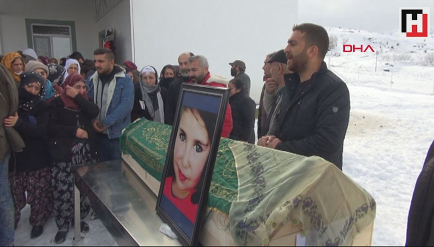 Minik Lorin gözyaşlarıyla toprağa verildi