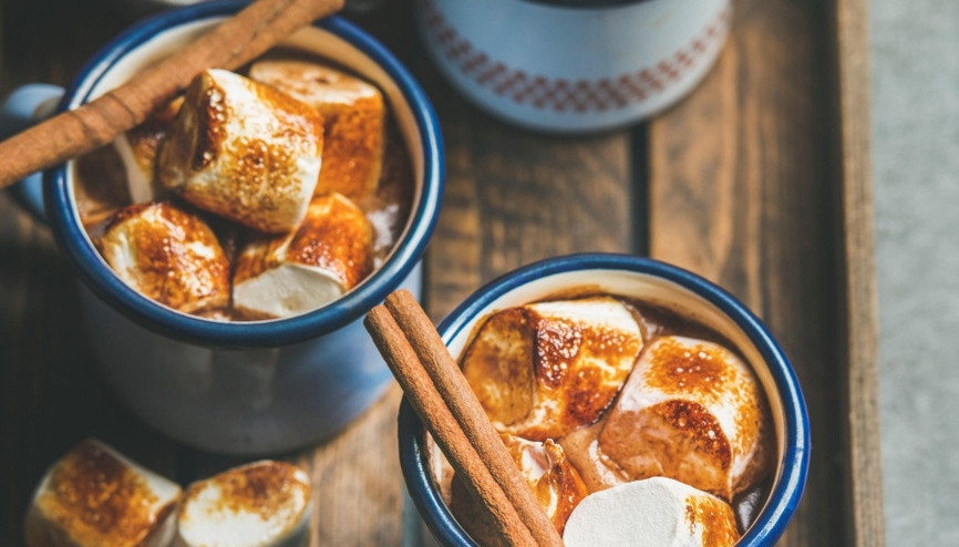 Onsuz Kış Olmaz: Marshmallowlu Sıcak Çikolata